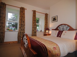 Ashgrove Cottage Bedroom 04